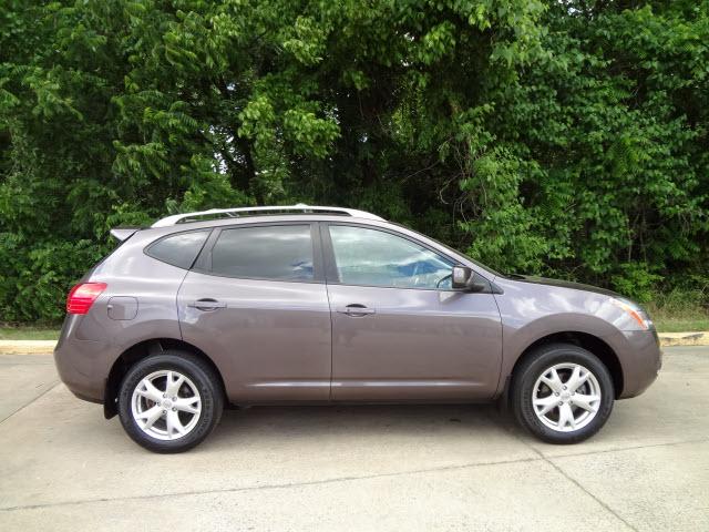 Photo of 2009 Nissan Rogue
