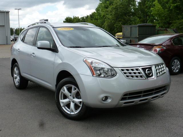 Photo of 2009 Nissan Rogue