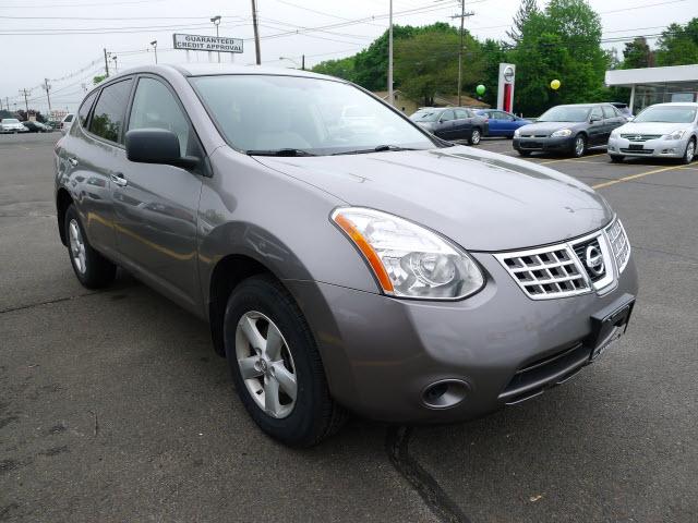 Photo of 2010 Nissan Rogue