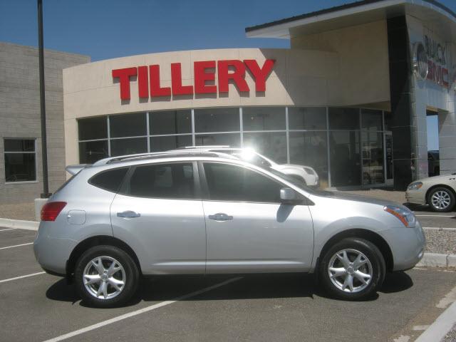 Photo of 2010 Nissan Rogue