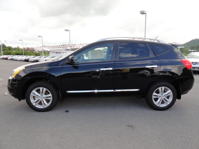 Photo of 2012 Nissan Rogue