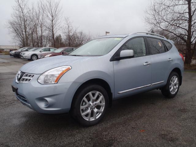 Photo of 2012 Nissan Rogue