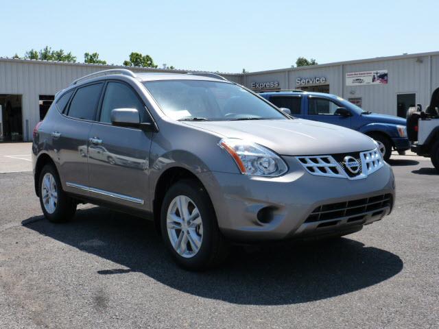 Photo of 2012 Nissan Rogue