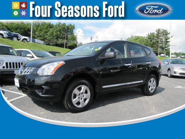Photo of 2011 Nissan Rogue