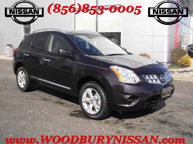 Photo of 2011 Nissan Rogue