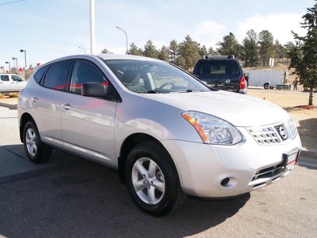 Photo of 2010 Nissan Rogue