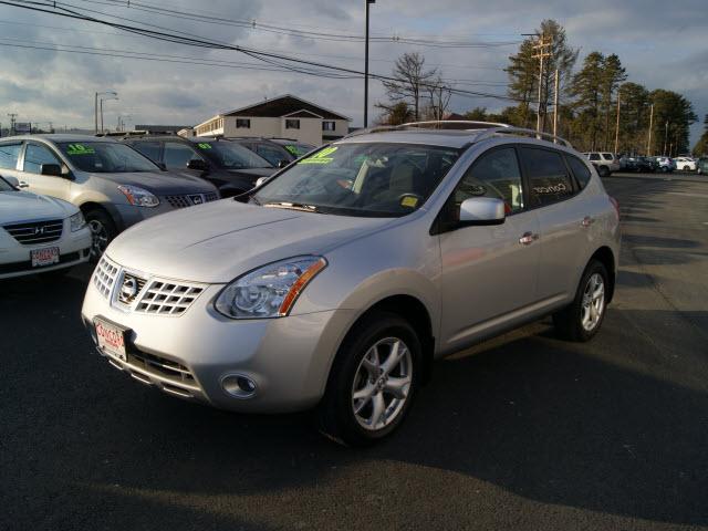Photo of 2010 Nissan Rogue