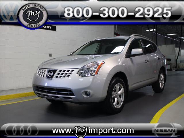 Photo of 2010 Nissan Rogue