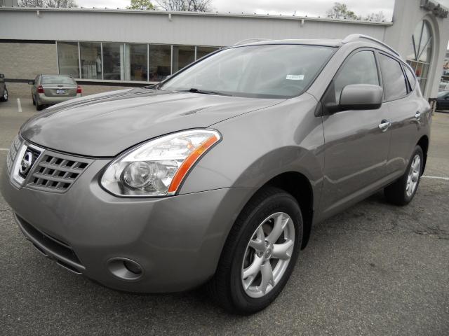 Photo of 2010 Nissan Rogue