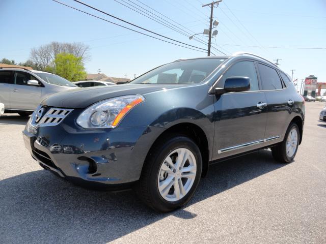 Photo of 2012 Nissan Rogue
