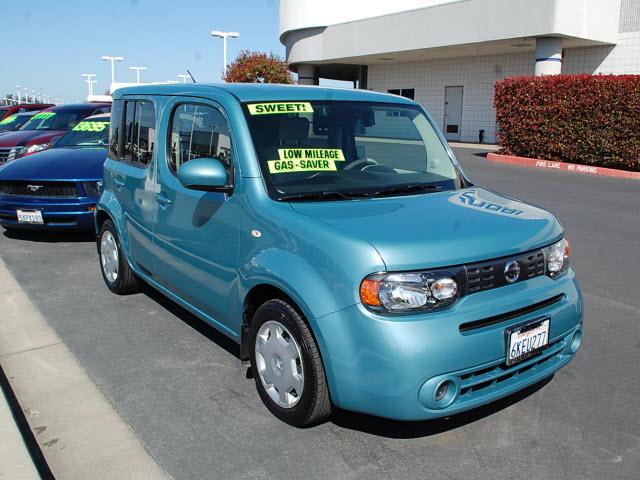 Photo of 2010 Nissan cube