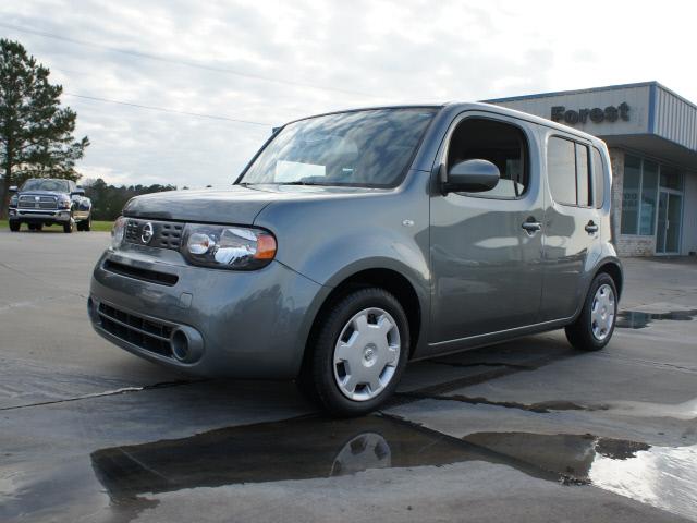 Photo of 2011 Nissan Cube