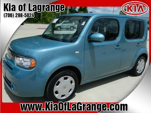 Photo of 2010 Nissan cube