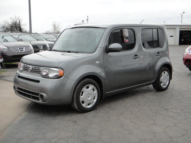 Photo of 2010 Nissan cube