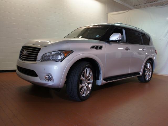 Photo of 2011 Infiniti QX56