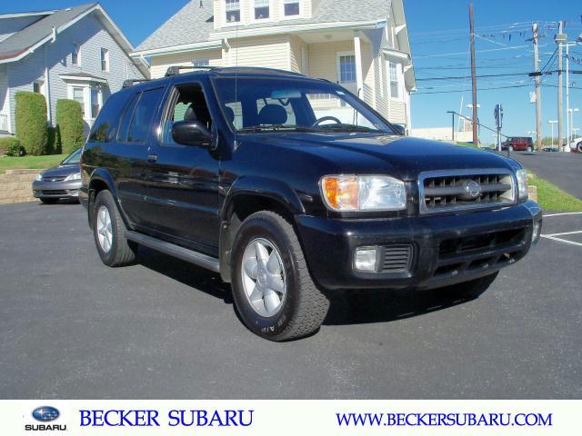 Photo of 2001 Nissan Pathfinder