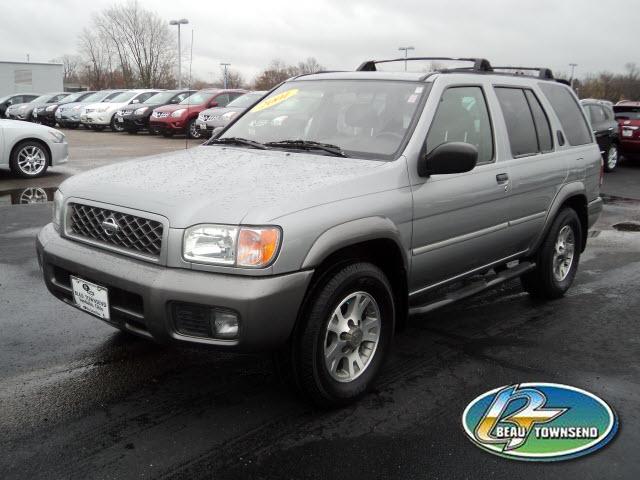 Photo of 2001 Nissan Pathfinder
