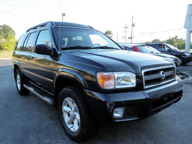 Photo of 2003 Nissan Pathfinder