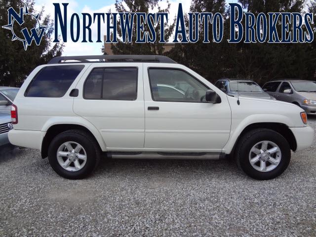 Photo of 2003 Nissan Pathfinder