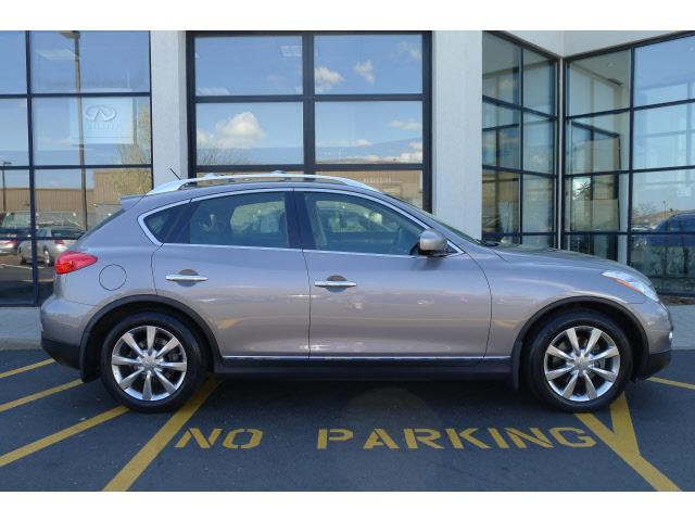 Photo of 2008 Infiniti EX35