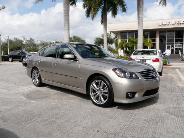 Photo of 2008 Infiniti M35