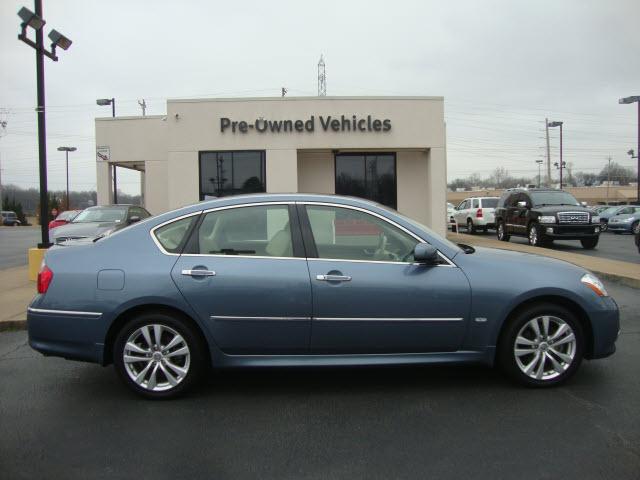 Photo of 2008 Infiniti M35