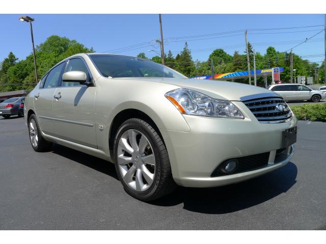 Photo of 2006 Infiniti M35
