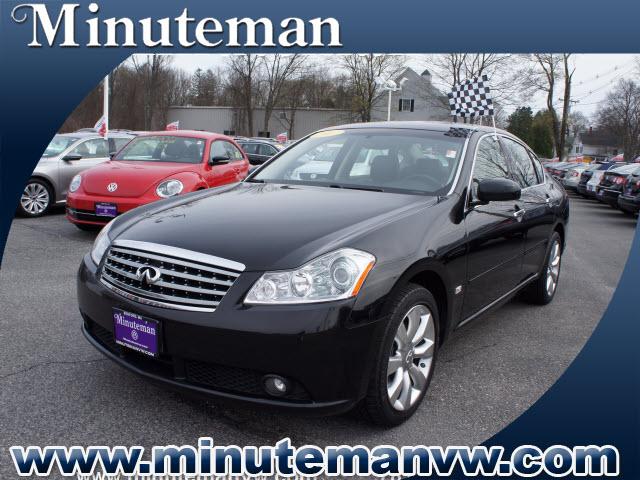 Photo of 2007 Infiniti M35
