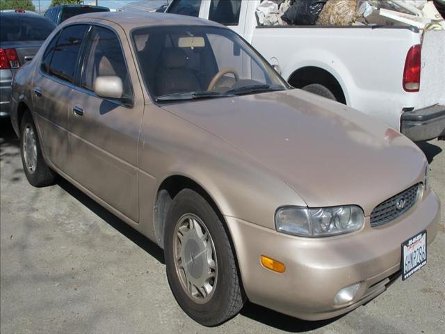 Photo of 1993 Infiniti J30