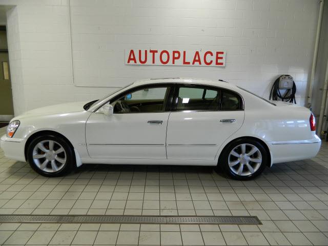 Photo of 2005 Infiniti Q45