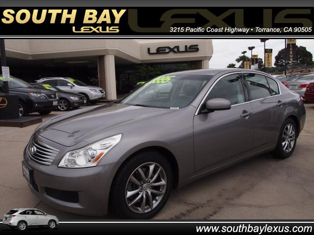 Photo of 2008 Infiniti G35