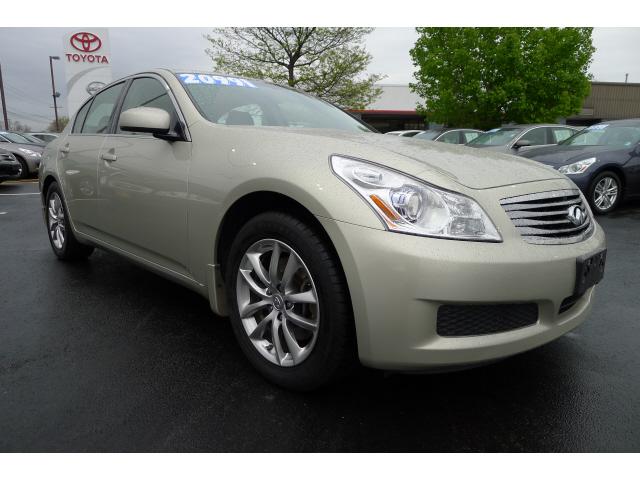 Photo of 2007 Infiniti G35