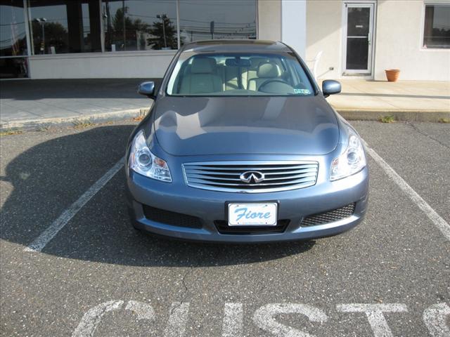 Photo of 2008 Infiniti G35