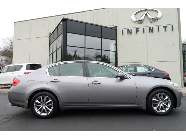 Photo of 2008 Infiniti G35