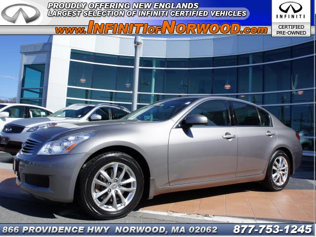 Photo of 2008 Infiniti G35