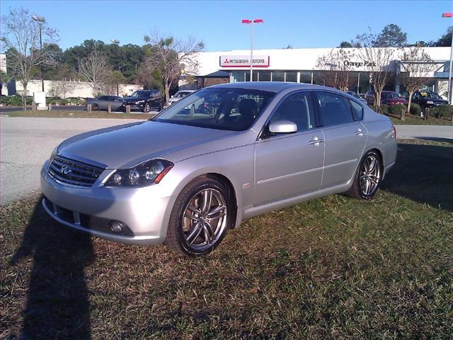 Photo of 2006 Infiniti M45