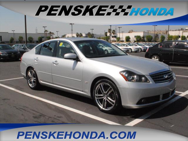 Photo of 2006 Infiniti M45