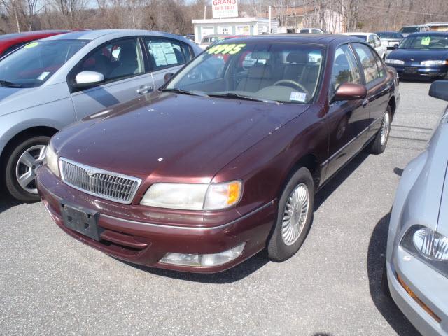 Photo of 1997 Infiniti I30