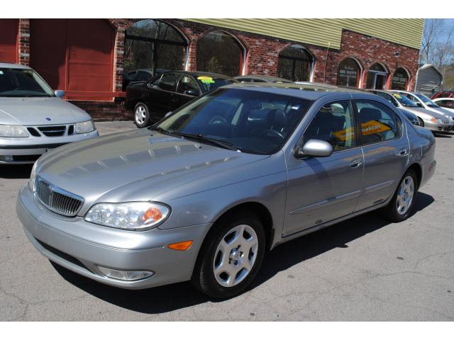 Photo of 2001 Infiniti I30