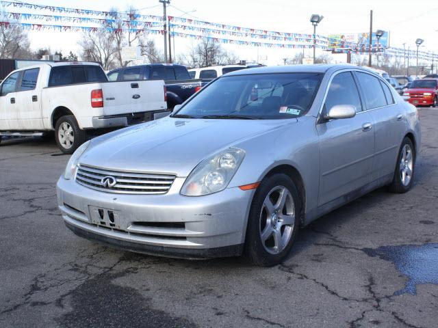 Photo of 2003 Infiniti G35