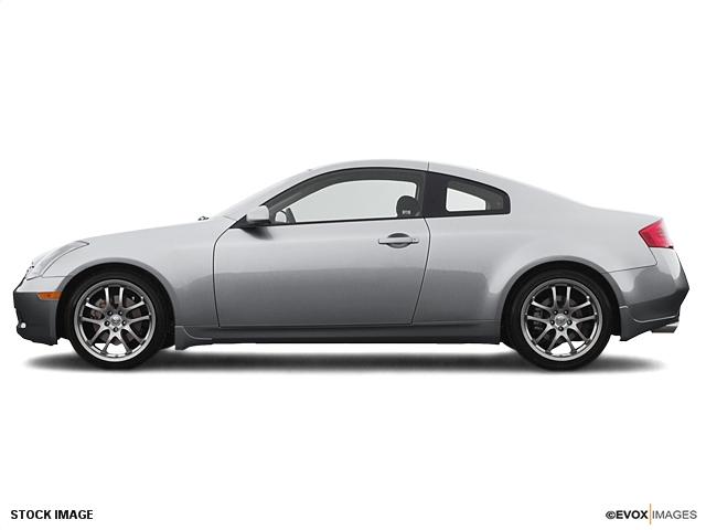 Photo of 2005 Infiniti G35