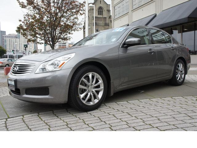 Photo of 2009 Infiniti G37 Sedan