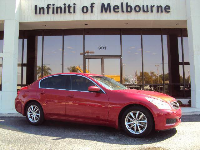 Photo of 2009 Infiniti G37