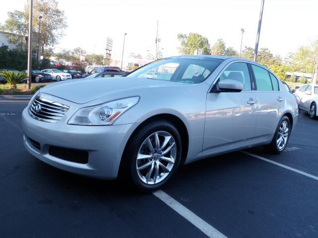 Photo of 2009 Infiniti G37 Sedan