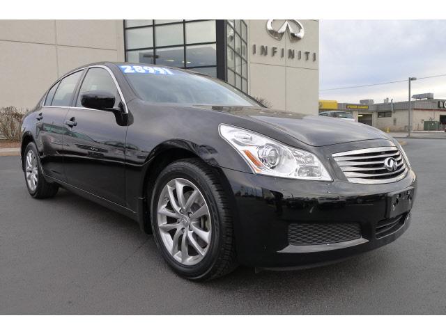Photo of 2009 Infiniti G37 Sedan