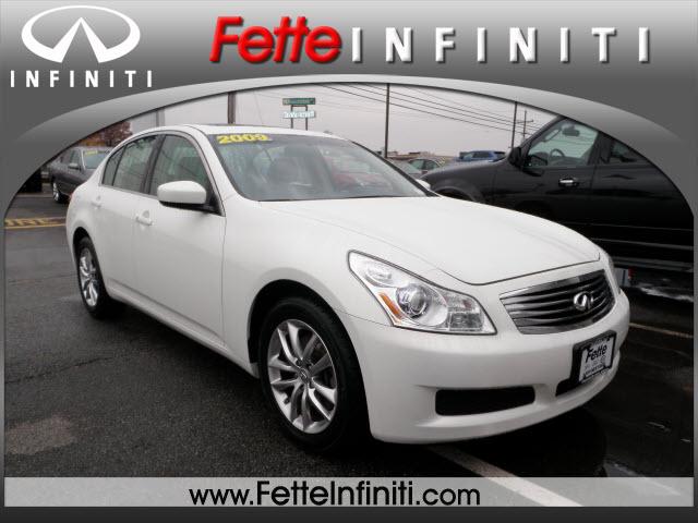 Photo of 2009 Infiniti G37 Sedan