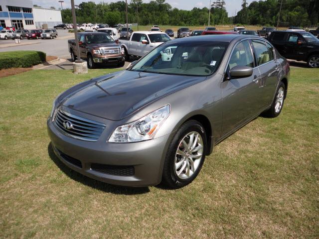 Photo of 2009 Infiniti G37 Sedan