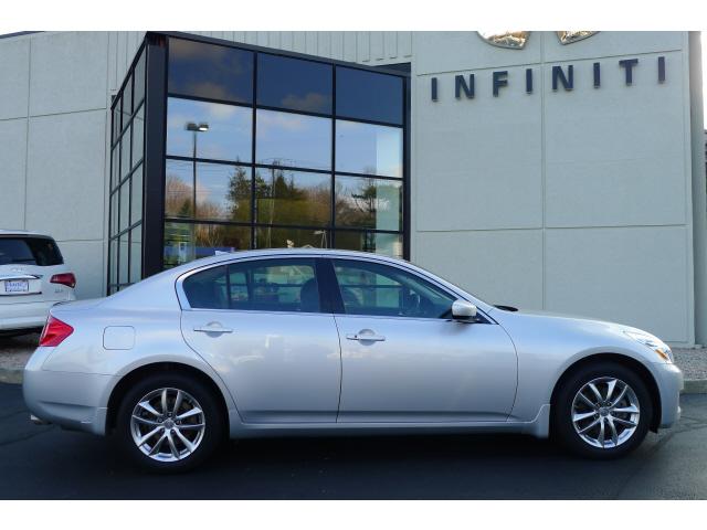 Photo of 2009 Infiniti G37 Sedan