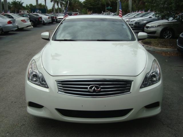 Photo of 2008 Infiniti G37