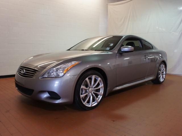 Photo of 2008 Infiniti G37
